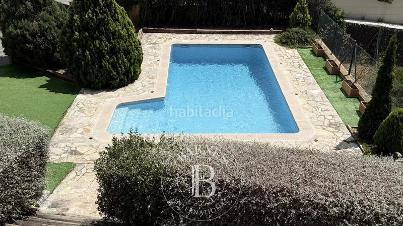 Foto bbe1aa2a-3545-4b52-9ac4-cc3c0e8f7735. Casa amb calefacció aparcament piscina a Nucli Urbà Argentona