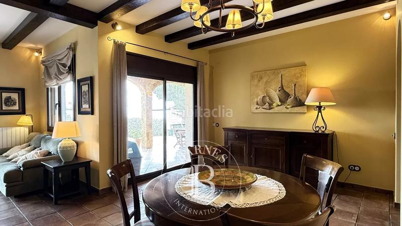Foto ef93910a-8c84-445c-a534-4fdf7d8b9620. Casa amb calefacció aparcament piscina a Nucli Urbà Argentona