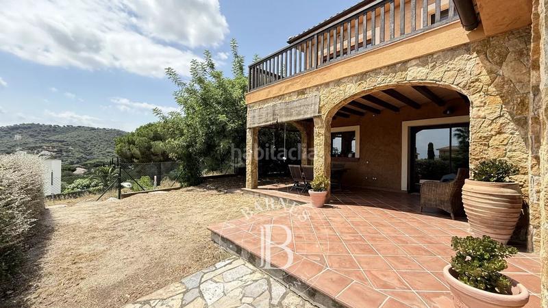 Foto f1045311-9467-4290-807a-3fee4aecce42. Casa amb calefacció aparcament piscina a Nucli Urbà Argentona