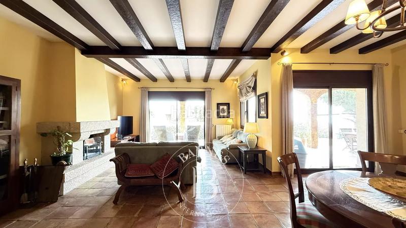 Foto 0a760796-79bc-4e5a-a295-a426a07bc3d2. House with heating parking pool in Nucli Urbà Argentona