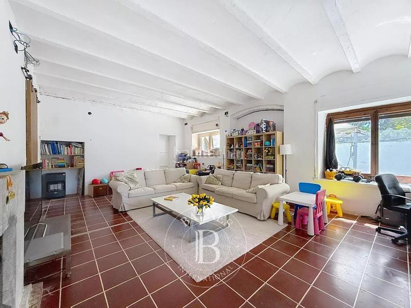 Foto 80f06221-eefb-47fc-8af2-60f4a95f0e24. Country house with heating parking pool in Bell-Aire Sant Andreu de Llavaneres