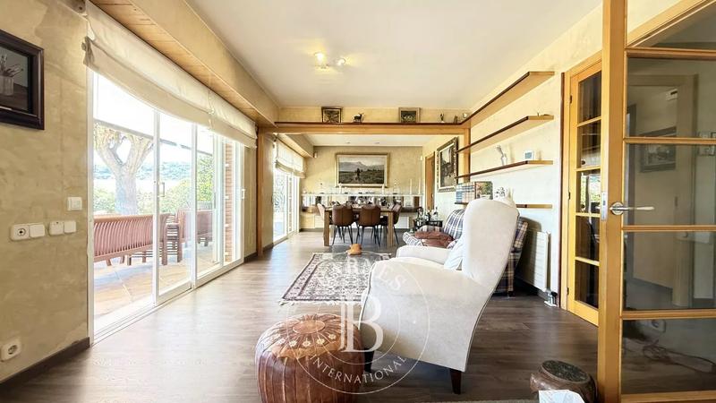 Foto b8f80cca-60bc-4cf8-a518-9fa49debf157. Casa en Premià de Dalt