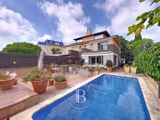 Casa en Tiana Casa en Tiana