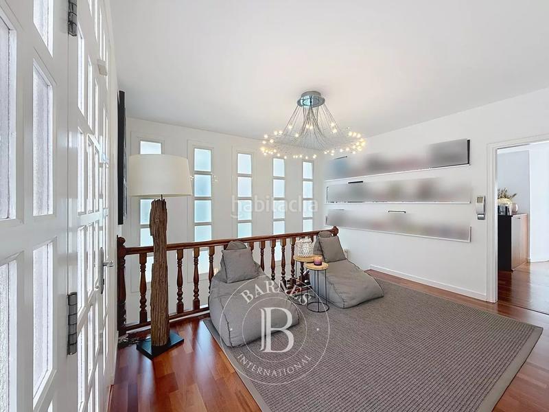 Foto da1c8330-d6e5-4b3e-9cab-8cce3ded54ae. Casa amb calefacció aparcament piscina a Urbanitzacions Mataró