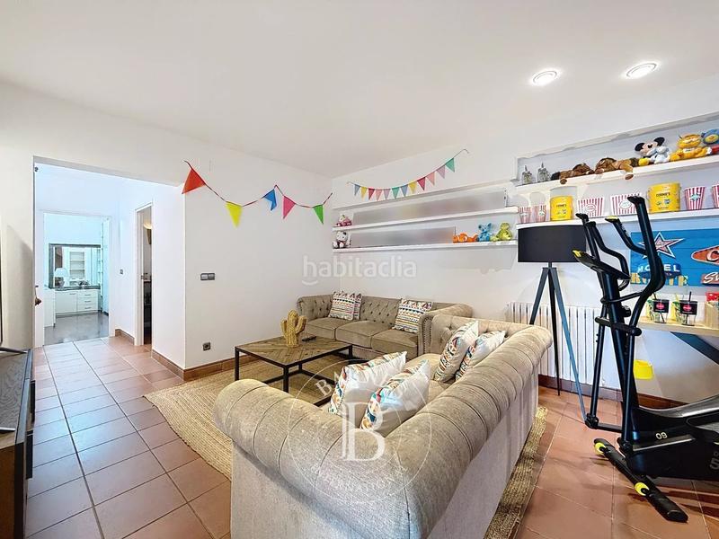 Foto 935cf6bf-2bb6-40e2-9fcd-5eb4791f5522. Haus mit heizung parking pool in Urbanitzacions Mataró