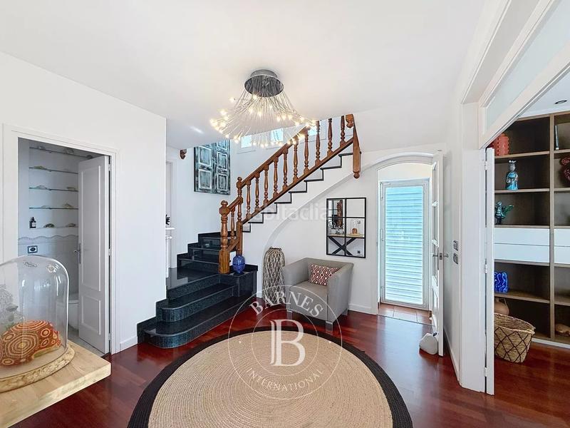 Foto 587eb909-a47a-4a3f-bd0f-21fe99dc0122. House with heating parking pool in Urbanitzacions Mataró