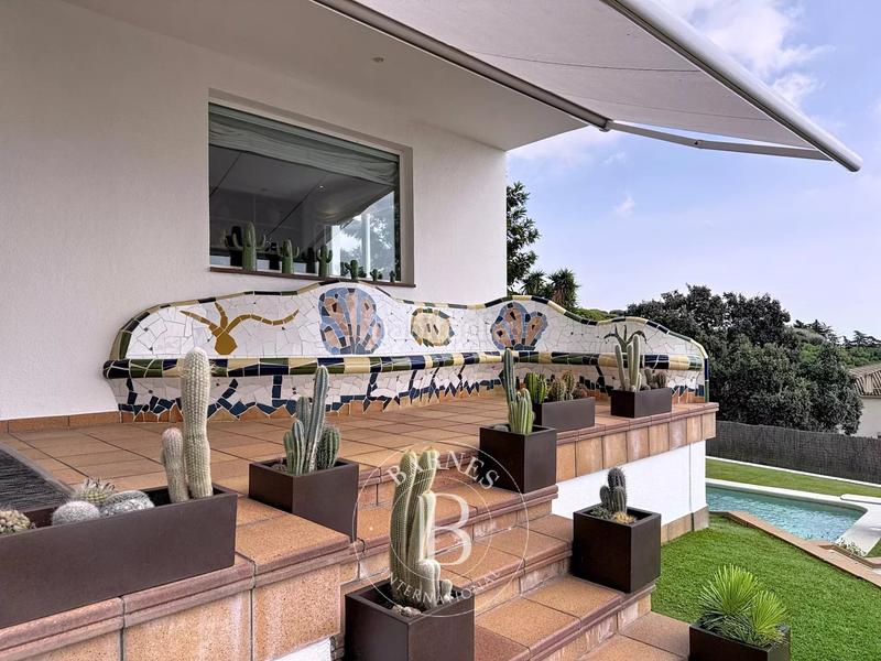 Foto 6aa82004-92a0-4e1d-8f31-40d487cff837. House with heating parking pool in Urbanitzacions Mataró