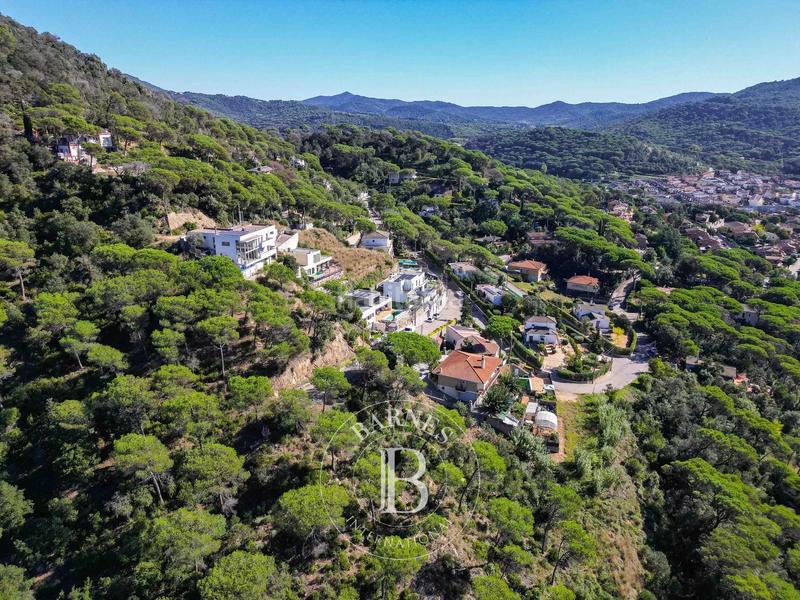 Foto 2499ef7d-424d-42fb-8063-afedac21f9ad. Terreno residencial en Dosrius poble Dosrius