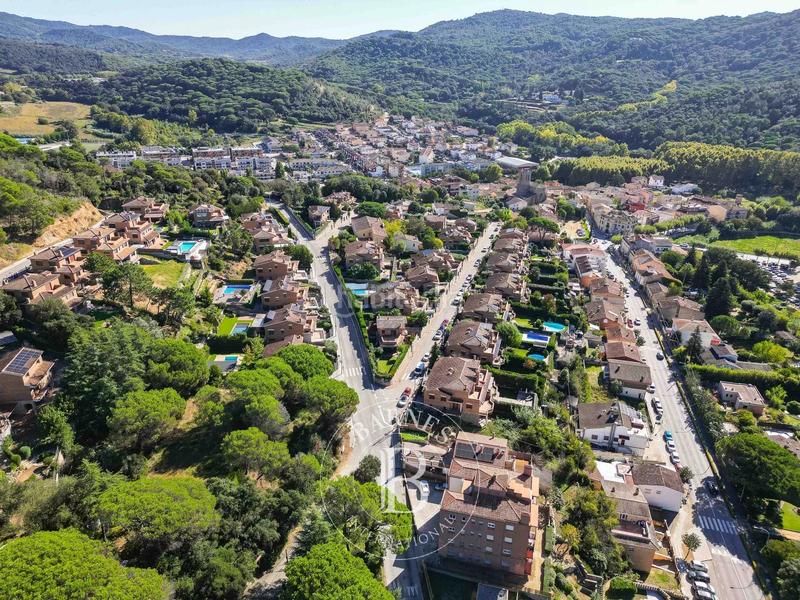 Foto 6c42a0dd-ce05-4a38-bf1d-d473012d98f6. Residential plot in Dosrius poble Dosrius