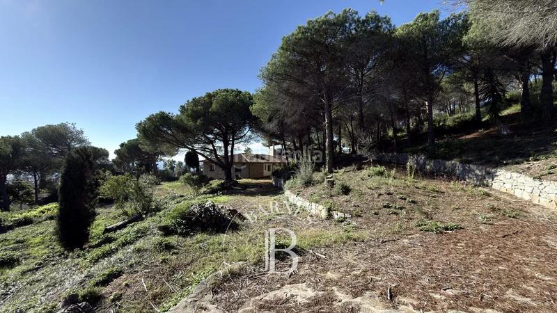 Foto 3e2cd4ff-a0f9-49af-add6-258b00f652c6. Casa amb calefacció aparcament piscina a Premià de Dalt