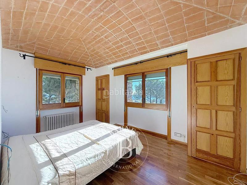 Foto da7196cb-1dd9-406f-b50d-e1c198d751f5. Casa amb calefacció aparcament piscina a Premià de Dalt