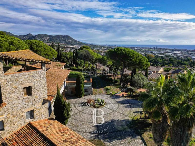 Foto 243d5f47-b260-4569-bab1-eeed5f5cb382. Haus mit heizung parking pool in Premià de Dalt