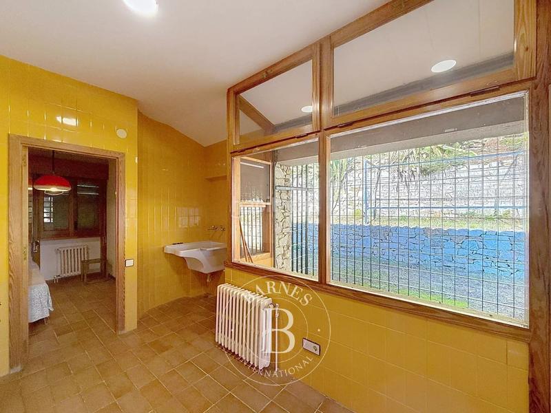 Foto c52d7bdf-179d-4b44-a707-27ccb72c3042. Haus mit heizung parking pool in Premià de Dalt