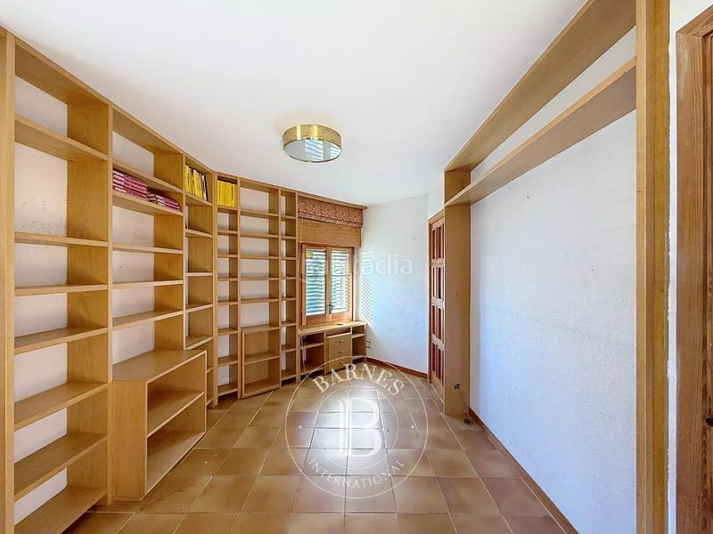 Foto 4d9386fd-9842-46fa-9b4f-33550e16f4ec. Maison avec chauffage parking piscine dans Premià de Dalt