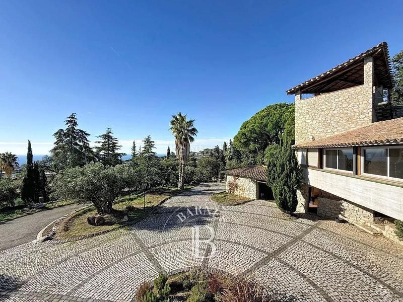 Foto 8fb12c04-c547-4c43-a88a-4cb0331eb7b3. Maison avec chauffage parking piscine dans Premià de Dalt