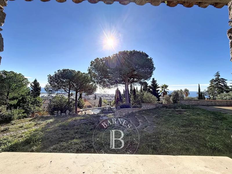 Foto b68bca13-648d-4048-808a-c2b3a8631815. Maison avec chauffage parking piscine dans Premià de Dalt