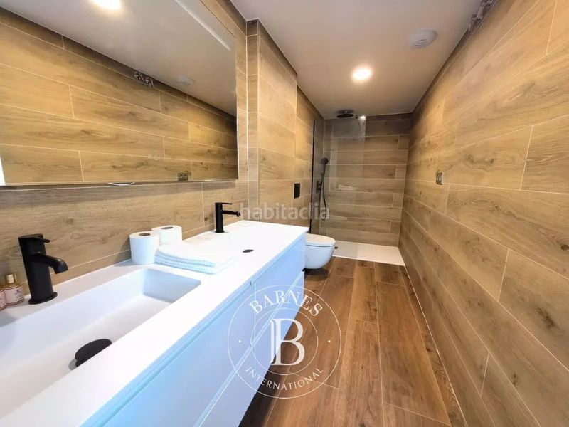 Foto 6eab86aa-a1aa-42b1-a6ac-42881fa38ae0. Casa a schiera con riscaldamento parcheggio piscina in Montgat