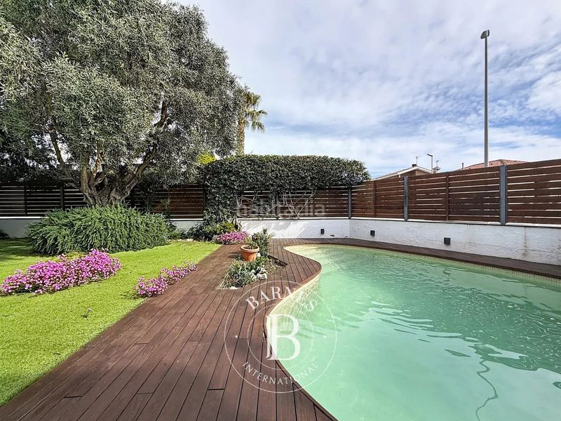Foto fd198cb1-dbec-43e8-aa66-18da4f70ef7d. Casa amb calefacció aparcament piscina a Santa Susanna