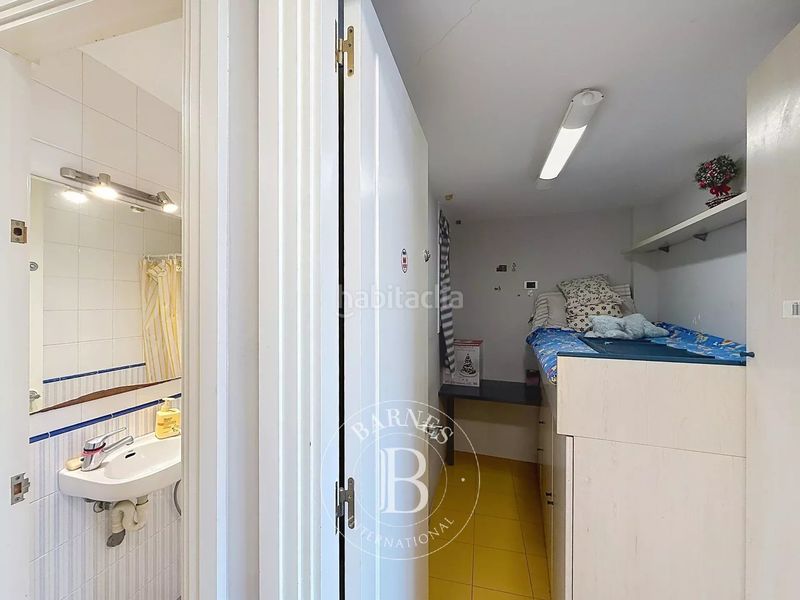Foto 91f36874-5013-4310-8b92-284dfe564bdd. Flat with heating parking in Centre Granollers