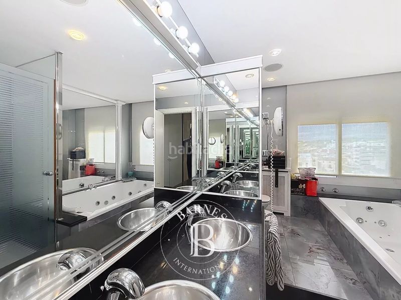 Foto d8795bd6-e33c-4192-be99-63637fb43ddf. Flat with heating parking in Centre Granollers