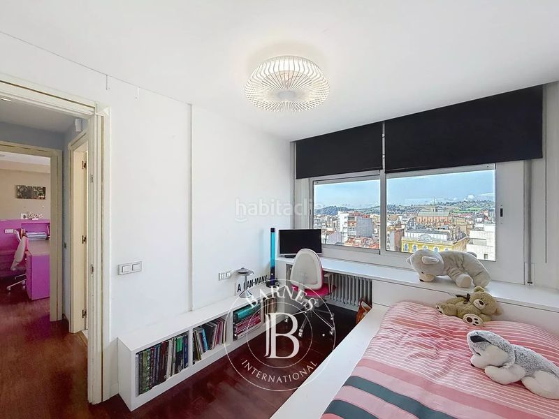 Foto f9775f04-9f95-4eaa-831c-edc41a4a692c. Flat with heating parking in Centre Granollers