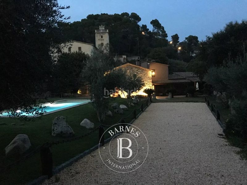 Foto 7d9d2c60-a90d-4874-8cbd-e6f14244c42b. Casa amb calefacció aparcament piscina a Santa Susanna