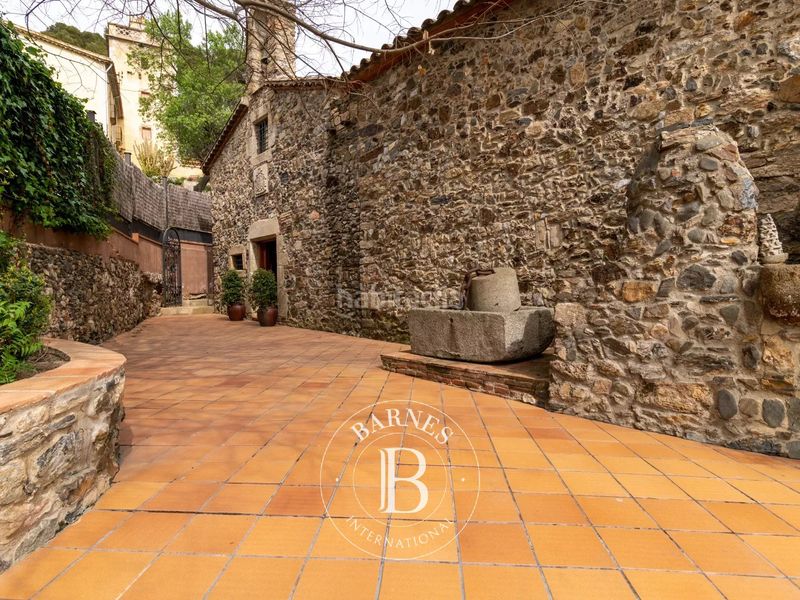Foto b6d9cc08-e97b-4656-b2ca-8b82ea3ffa55. Casa amb calefacció aparcament piscina a Santa Susanna