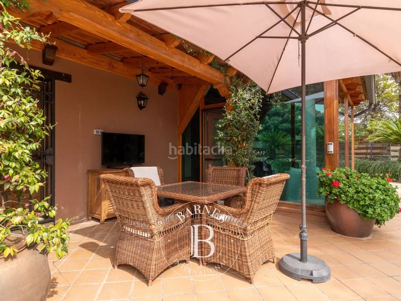 Foto f66c8113-b79c-4c2e-bd87-99d3d58fefae. Casa amb calefacció aparcament piscina a Santa Susanna