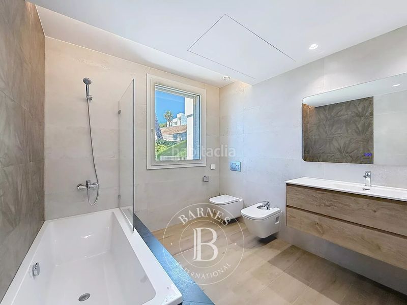 Foto b51b1721-90aa-4d97-aa5a-8224b370e88a. Casa amb calefacció aparcament piscina a Victoria-Les Vil·les-Canyadell Arenys de Mar