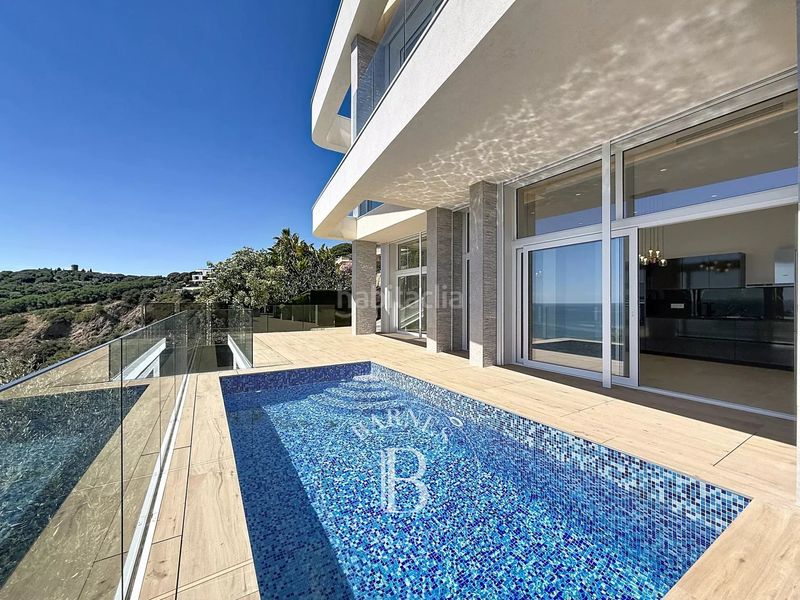 Foto cfea51a2-34b2-44fa-8ba3-52f6c97f261b. Casa amb calefacció aparcament piscina a Victoria-Les Vil·les-Canyadell Arenys de Mar