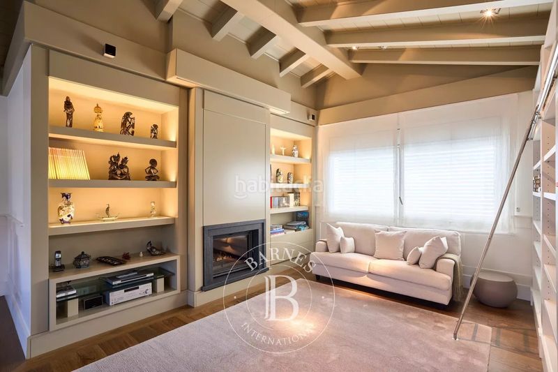 Foto 474a1732-2973-44e9-a72f-c71ca0b48d6f. Casa amb calefacció aparcament piscina a Centre Sant Pol de Mar