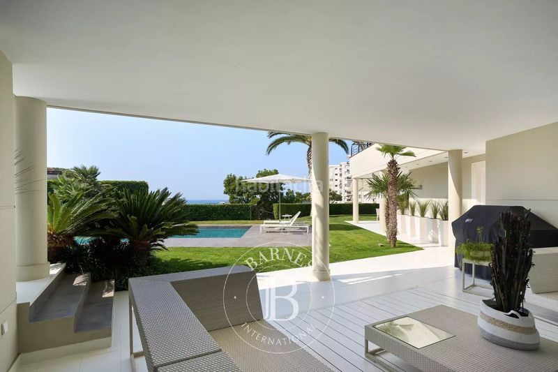 Foto 565487aa-72ee-4f24-984c-36d73a8df19e. Casa amb calefacció aparcament piscina a Centre Sant Pol de Mar