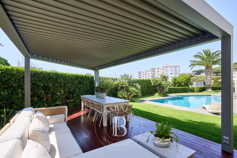 Foto 5b5525ee-c6ec-4c00-b731-86bfbd98f075. Casa amb calefacció aparcament piscina a Centre Sant Pol de Mar