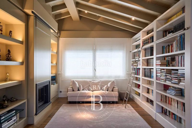 Foto 7e39297c-30c4-414b-b334-15383458c3f4. Casa amb calefacció aparcament piscina a Centre Sant Pol de Mar