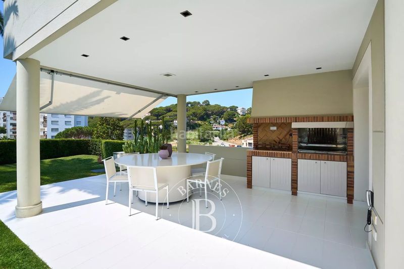 Foto 82a34e94-184f-43c2-99a7-3f330c46feb1. Casa amb calefacció aparcament piscina a Centre Sant Pol de Mar