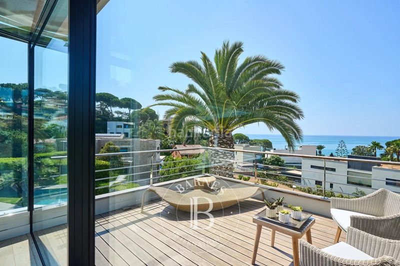 Foto 9749e3f5-8caa-4e05-995a-60fe6f7506d6. Casa amb calefacció aparcament piscina a Centre Sant Pol de Mar