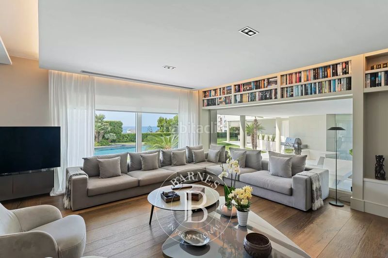 Foto ac2e88cf-ec41-41e6-8ba6-1ad8dfb6aed9. Casa amb calefacció aparcament piscina a Centre Sant Pol de Mar