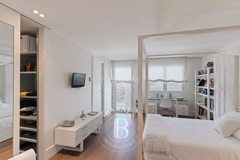 Foto ad4da55b-5a6f-46ac-b75d-84968613de46. Casa amb calefacció aparcament piscina a Centre Sant Pol de Mar