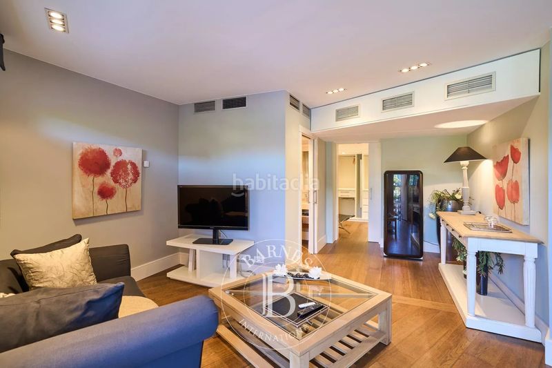 Foto f16bdb07-dbba-4e94-b44c-5069484693b0. Casa amb calefacció aparcament piscina a Centre Sant Pol de Mar