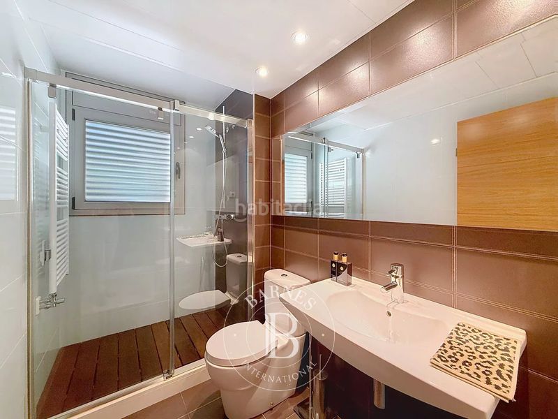 Foto a2e697a3-d090-470d-8875-b53904393ec3. Casa amb calefacció aparcament piscina a Vilassar de Dalt