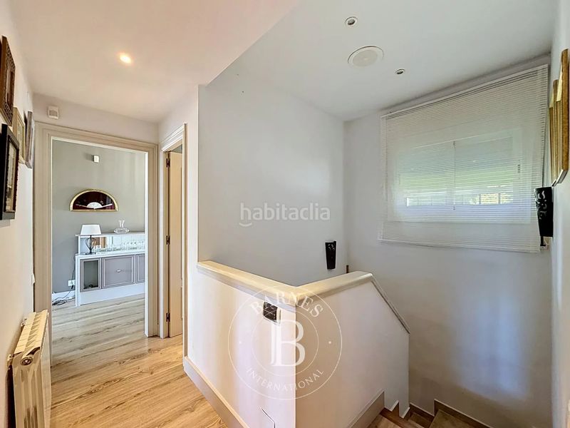 Foto c9867f22-f447-4ee1-9ab6-1db98067d240. Casa amb calefacció aparcament piscina a Cabrils