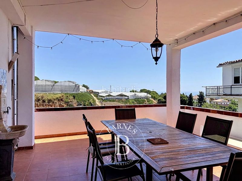 Foto 46ca4a3a-cc1e-4a46-b394-97c915822859. Maison avec chauffage parking piscine dans Cabrils
