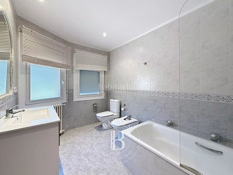Foto 58ff255b-6bd7-43ba-b2b0-b36d866f1e9a. House with heating parking pool in Cabrils