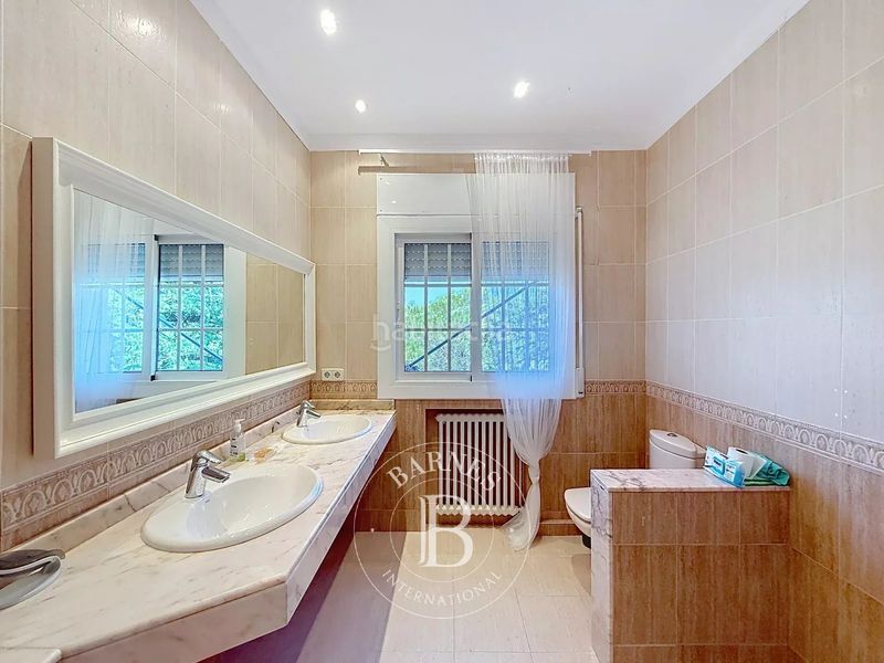 Foto 6ba5e63c-2b5d-4d16-9a70-96066b5cffa7. House with heating parking pool in Cabrils
