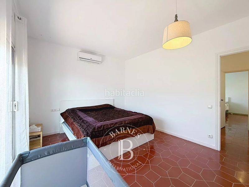 Foto c4ad6481-e068-44d1-b7ae-ed677442707a. House with heating parking pool in Cabrils