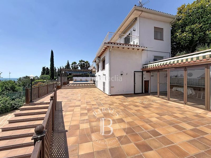 Foto 91d5bdf2-29a3-4092-b1d0-ec33c7793cd4. Casa amb calefacció aparcament piscina a Santa Susanna