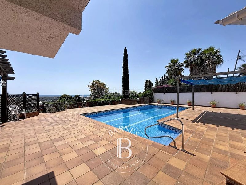 Foto f83f2544-121a-49bc-8a7d-b81d08f039cd. Casa amb calefacció aparcament piscina a Santa Susanna