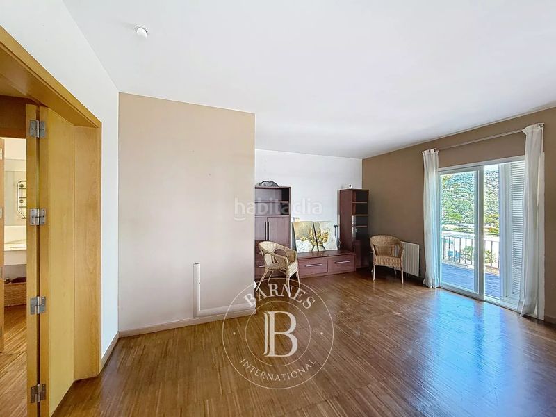 Foto 5a6a8f1c-d9e0-4d4f-8e0e-435dd26fd18e. Maison avec chauffage parking piscine dans Cabrils