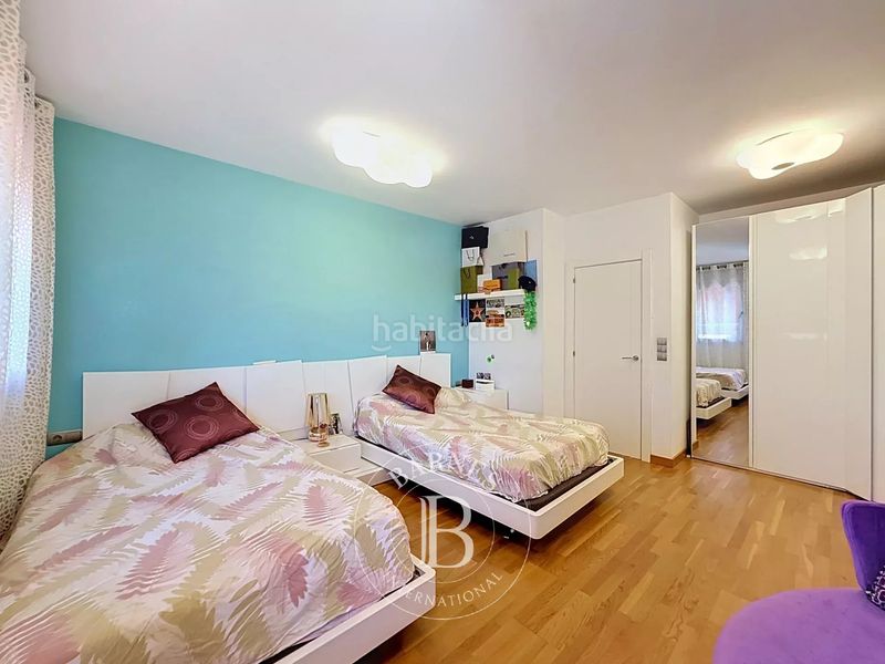 Foto 7b916d69-7844-4ce4-bd2e-1f9d27df803e. Casa adossada amb calefacció aparcament a Calella