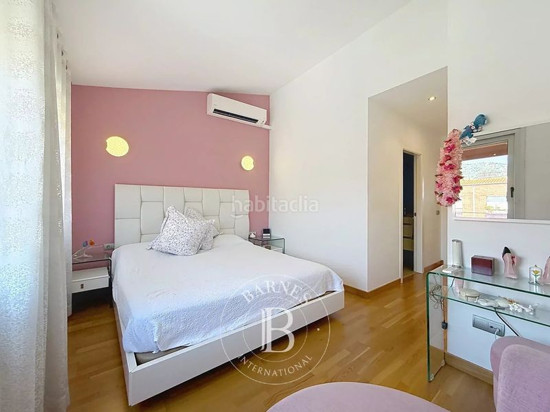 Foto fdb61483-0727-4849-bc82-86d20b6b47dc. Casa adossada amb calefacció aparcament a Calella